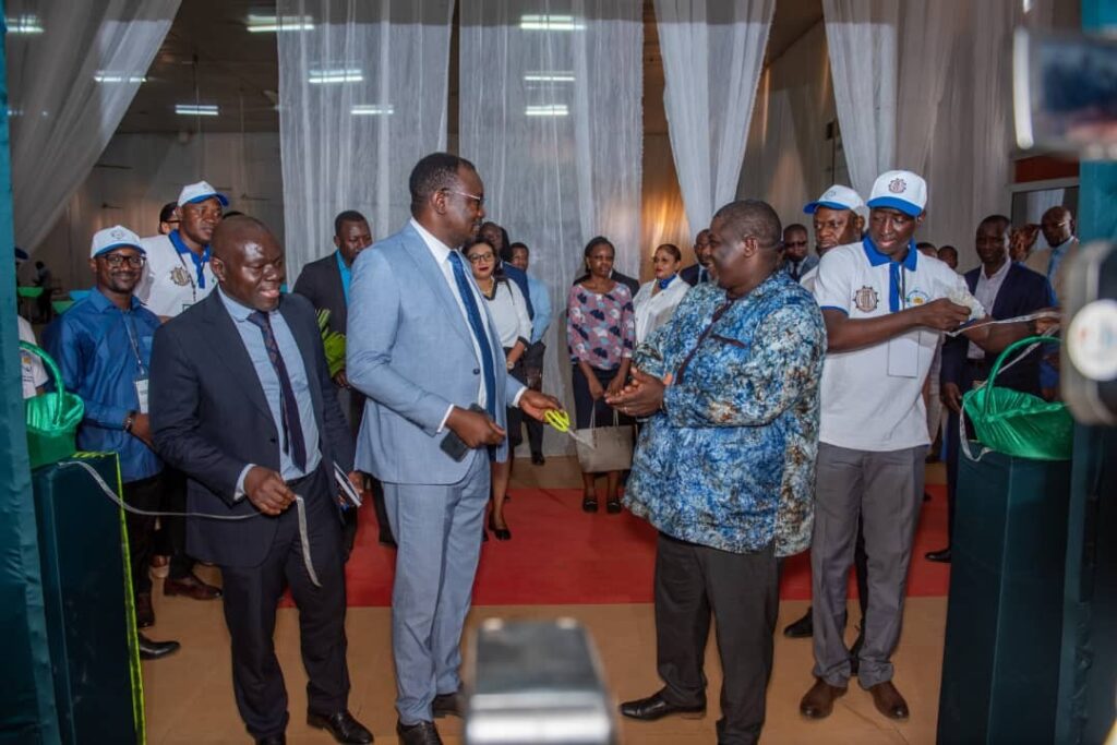 Des échanges autour de l’avenir de la monétique aux deuxièmes journées nationales de la monétique